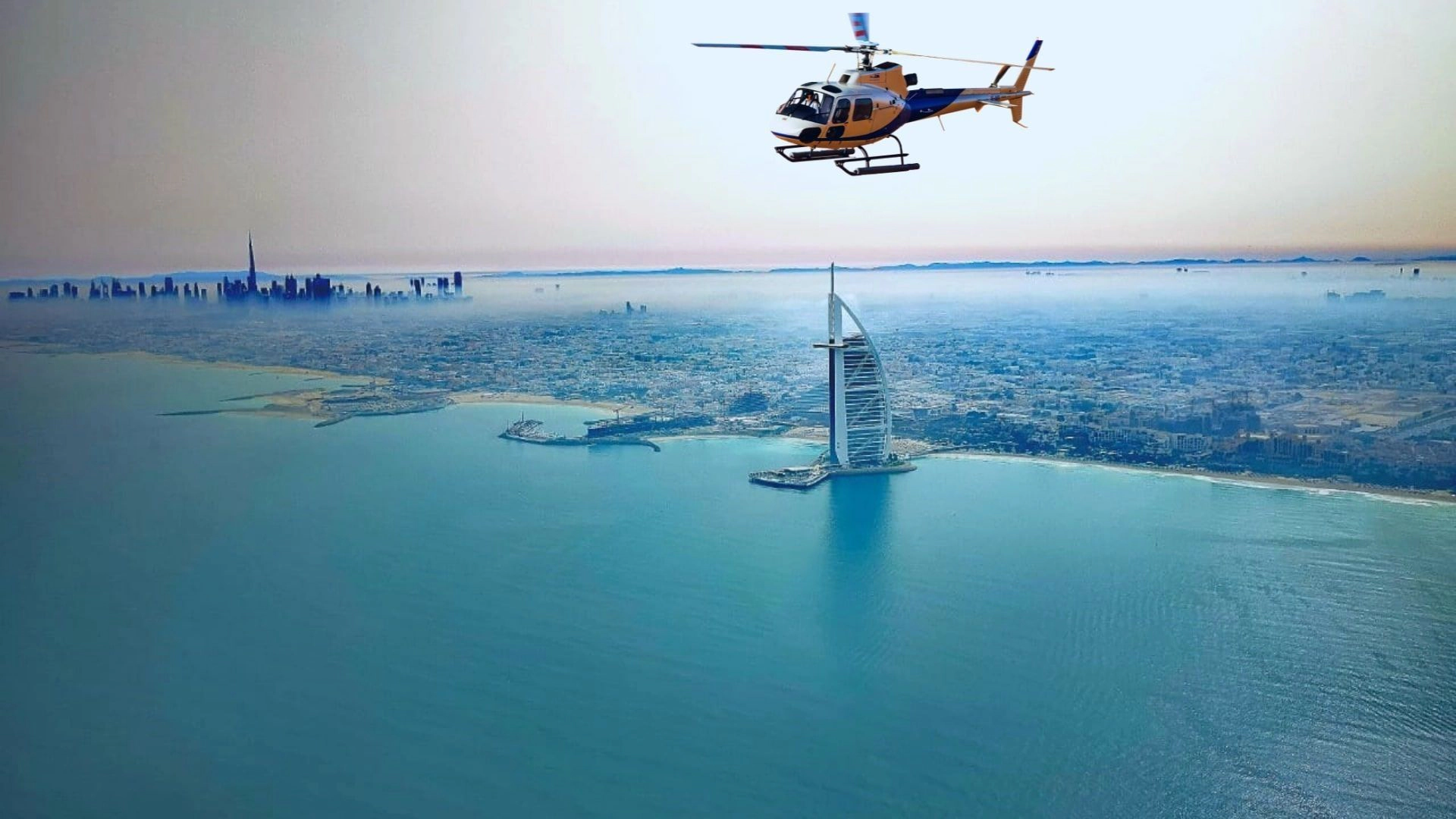 Dubai-Iconic-Helicopter-Ride 