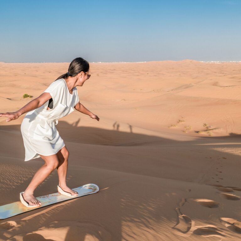 Sand-Surfing-desert-safari